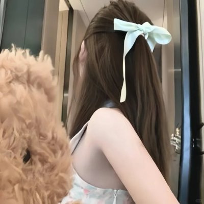 为黛茜小姐开车
